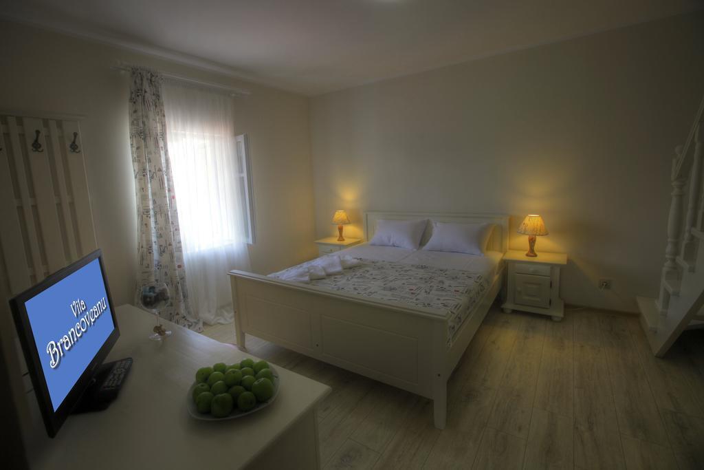 فندق Vila Brancoveanu إيفوري سود الغرفة الصورة